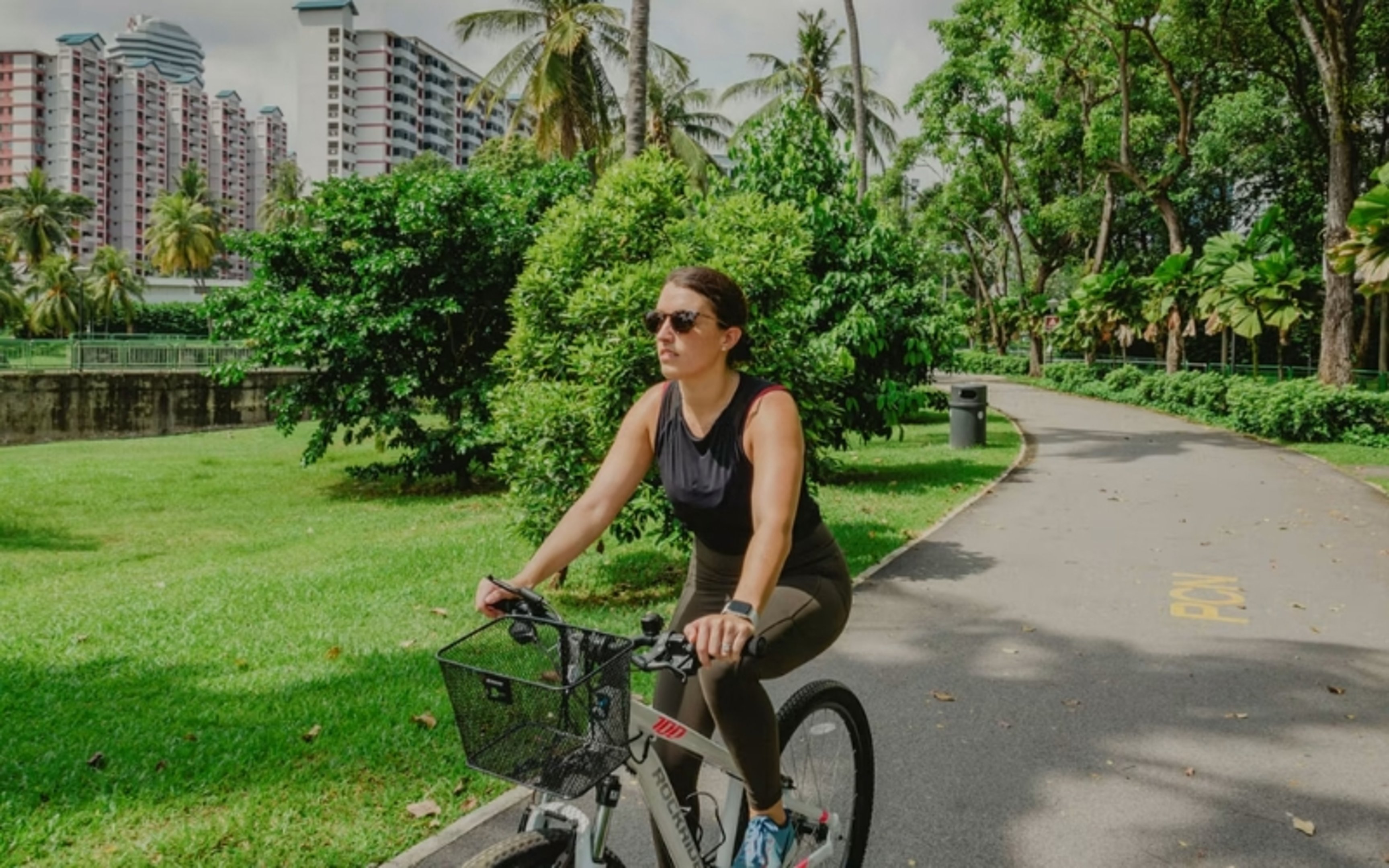 getting around singapore by bike