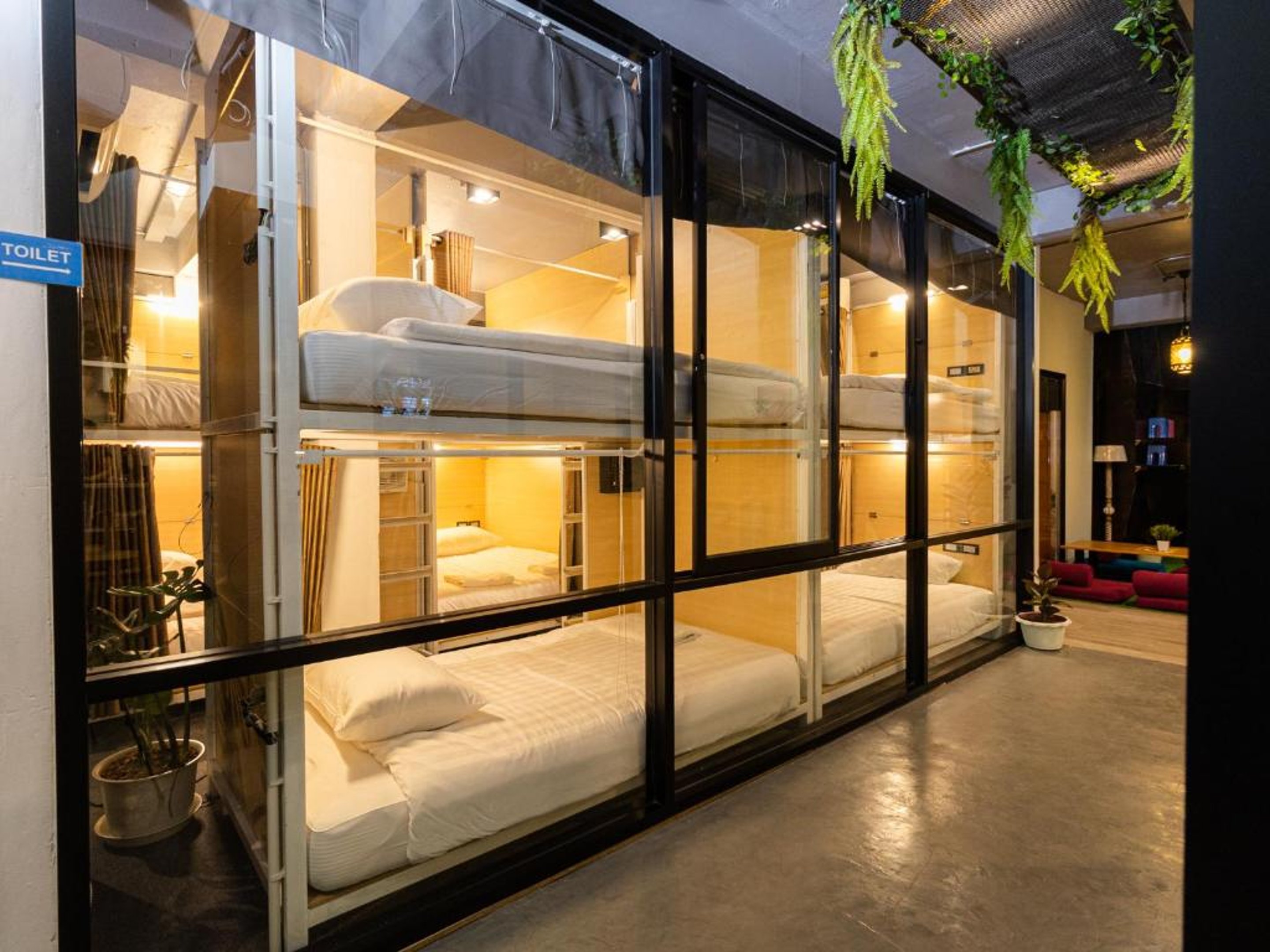 Budget Hostels and Guesthouses: in Bangkok