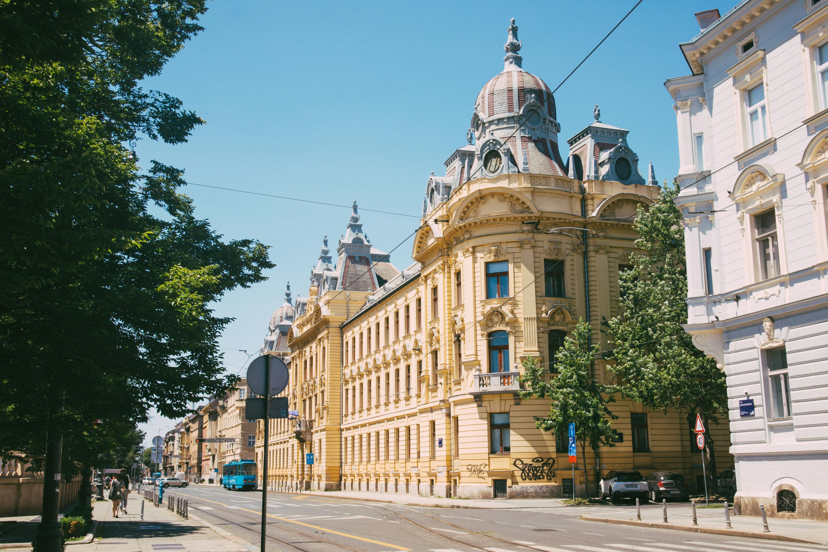 Zagreb Airport Transfers (ZAG)