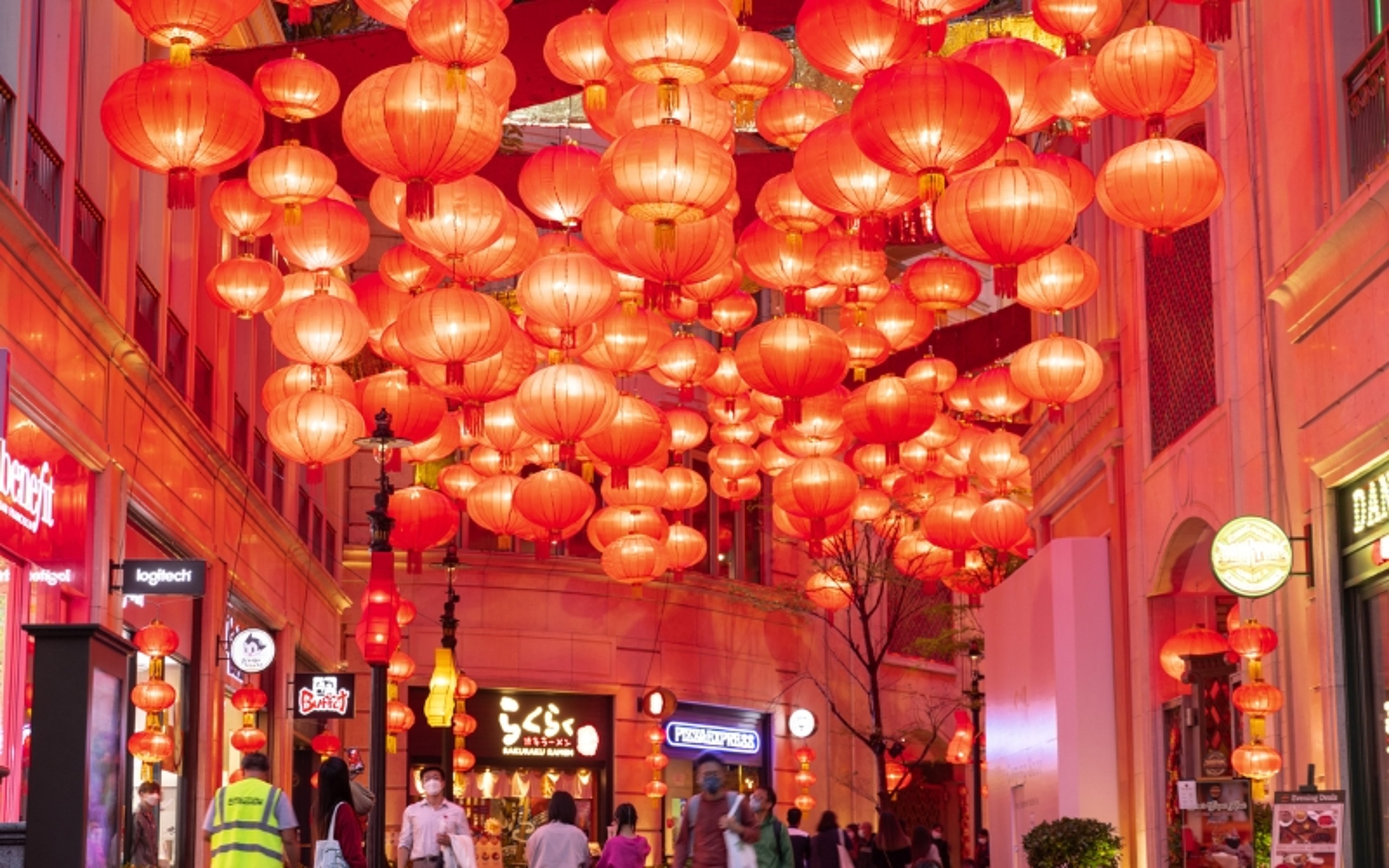 best time to travel to Hong Kong for festivals