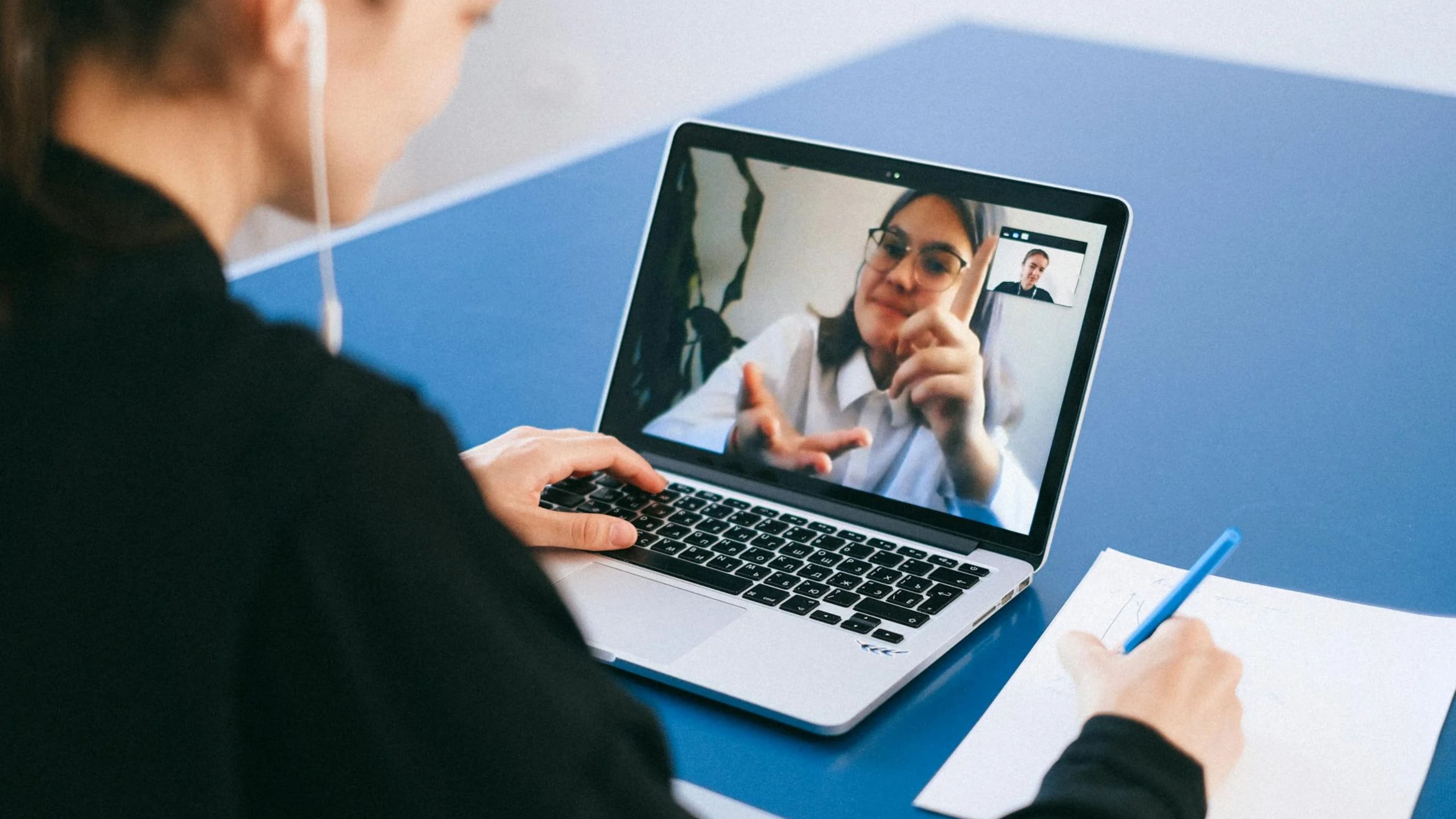 How Much Data Does FaceTime Use? 6 Tips to Save Data!