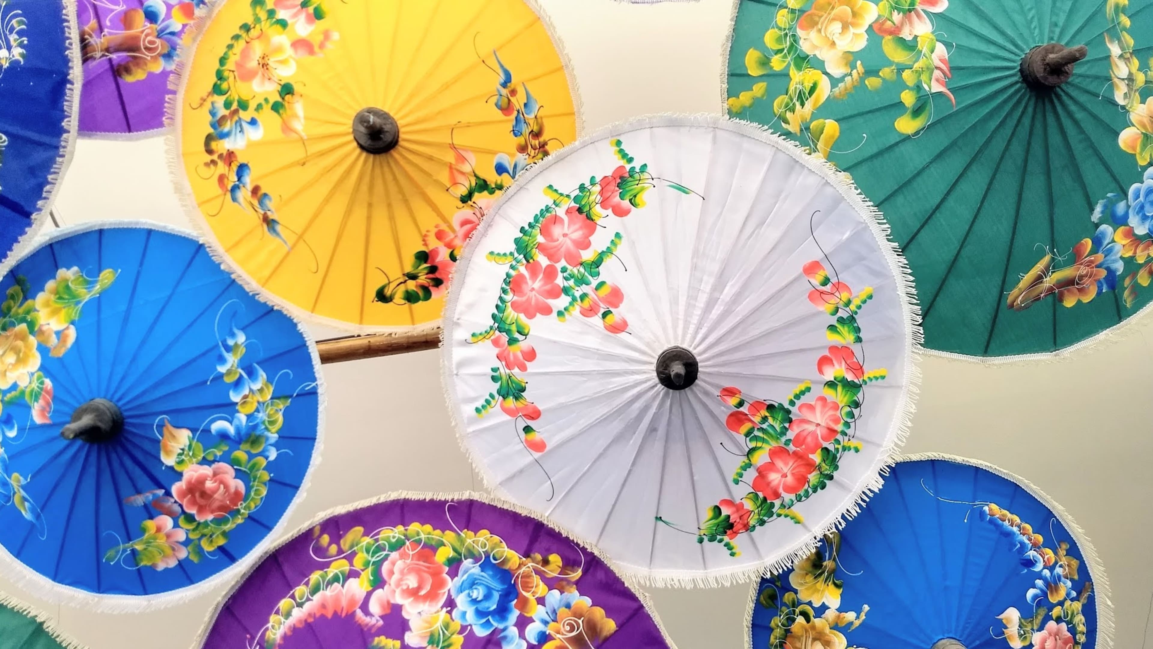 Traditional Thai Parasol is what to buy in bangkok thailand