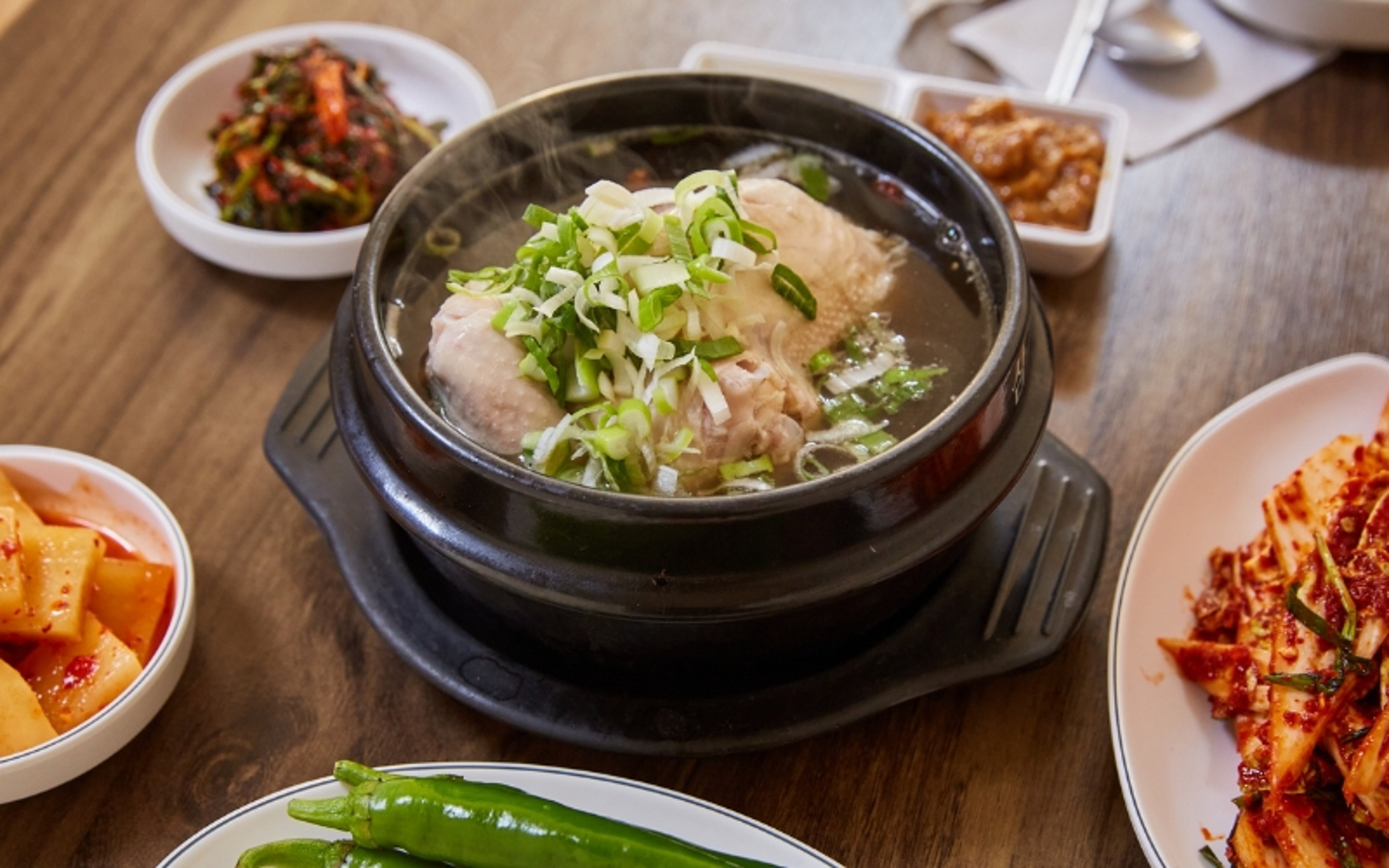 South Korea itinerary for 10 days - samgyetang