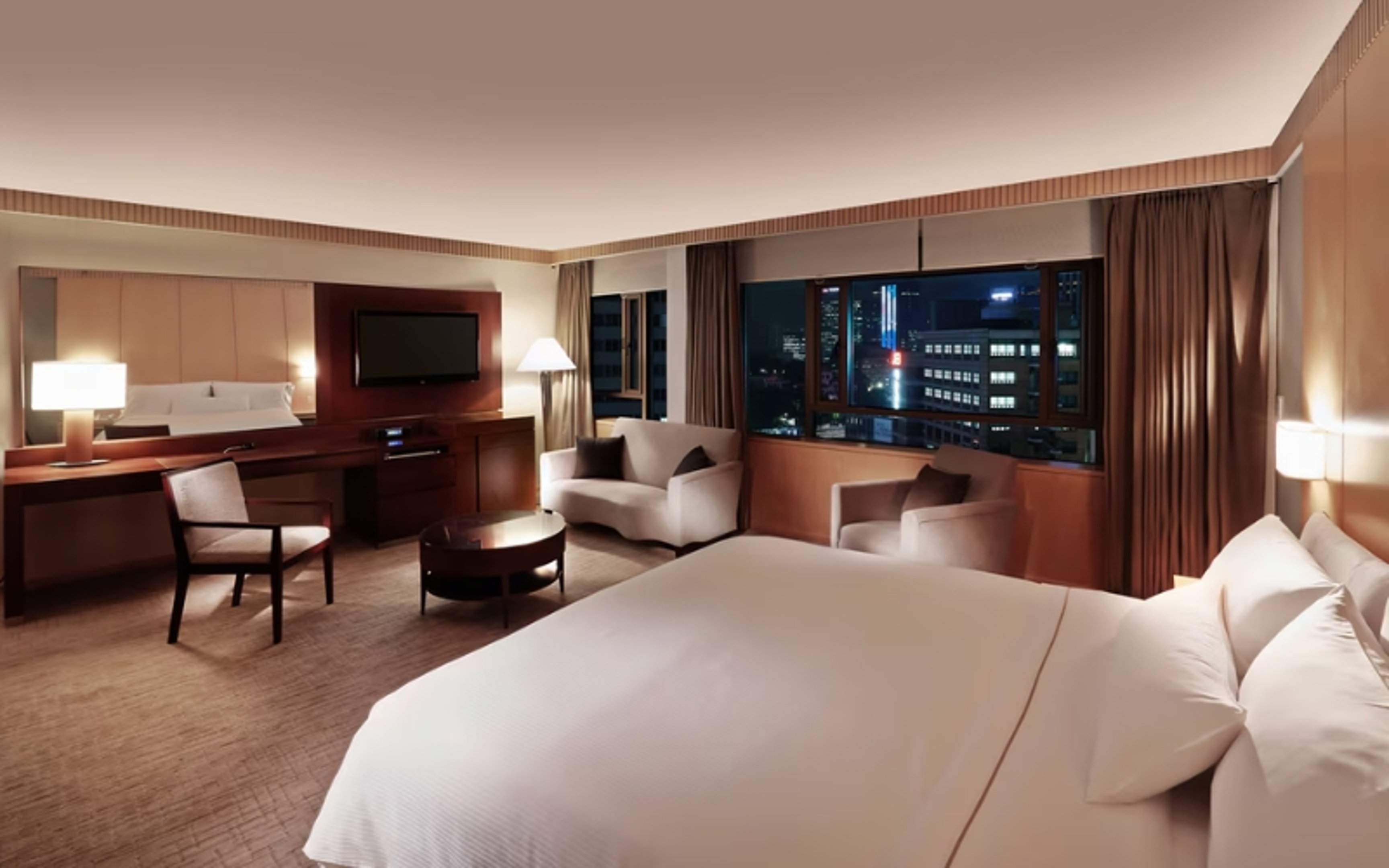 Westin Josun Seoul Hotel is where to stay in seoul