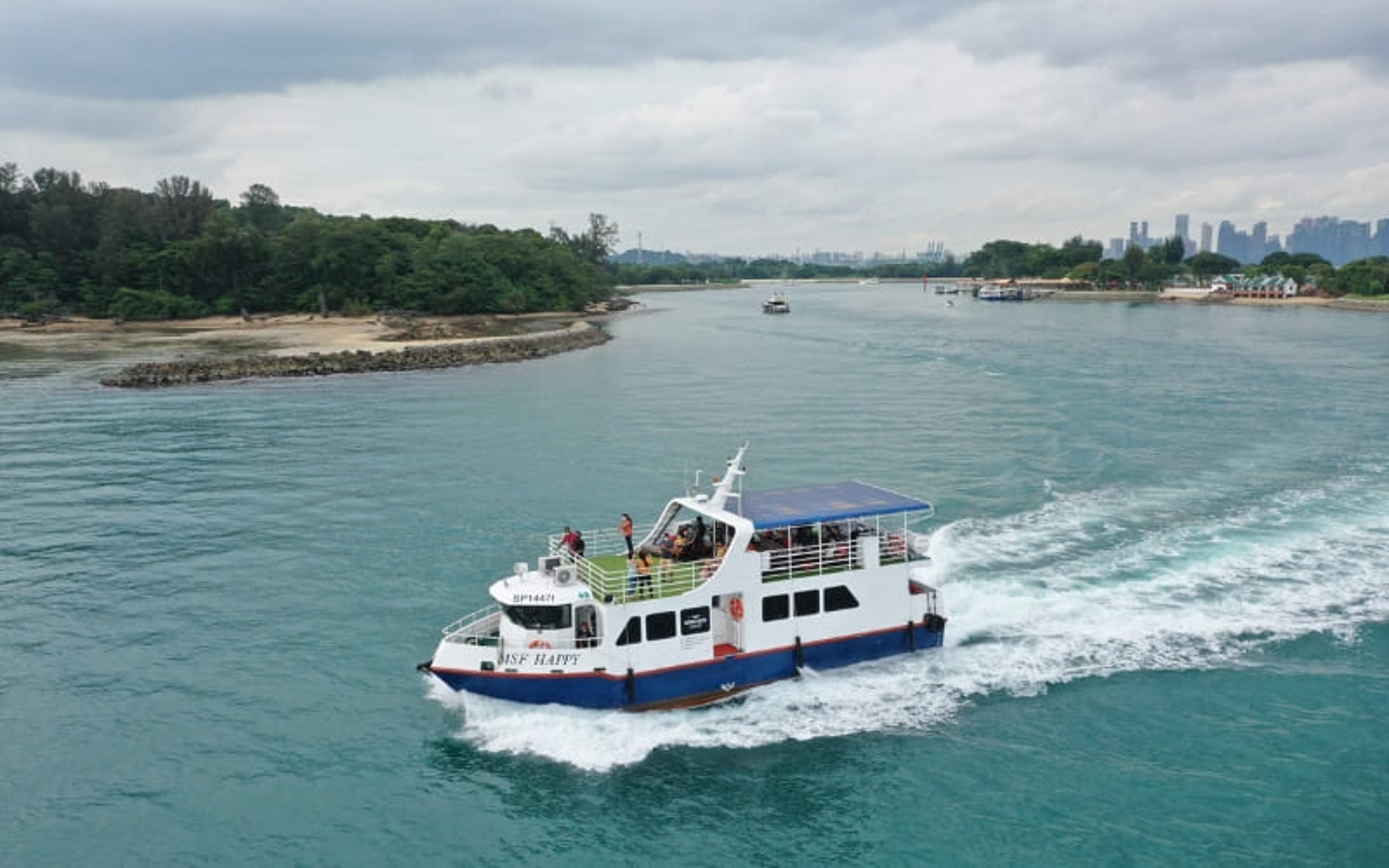 how to get around in malaysia by ferries