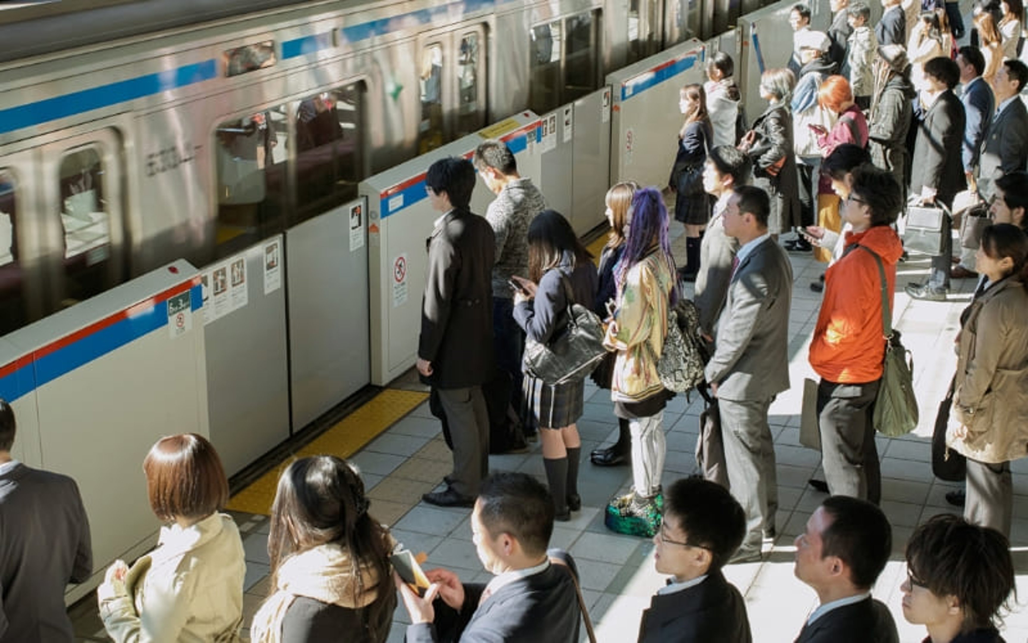 things to know before traveling to Japan - Queue culture