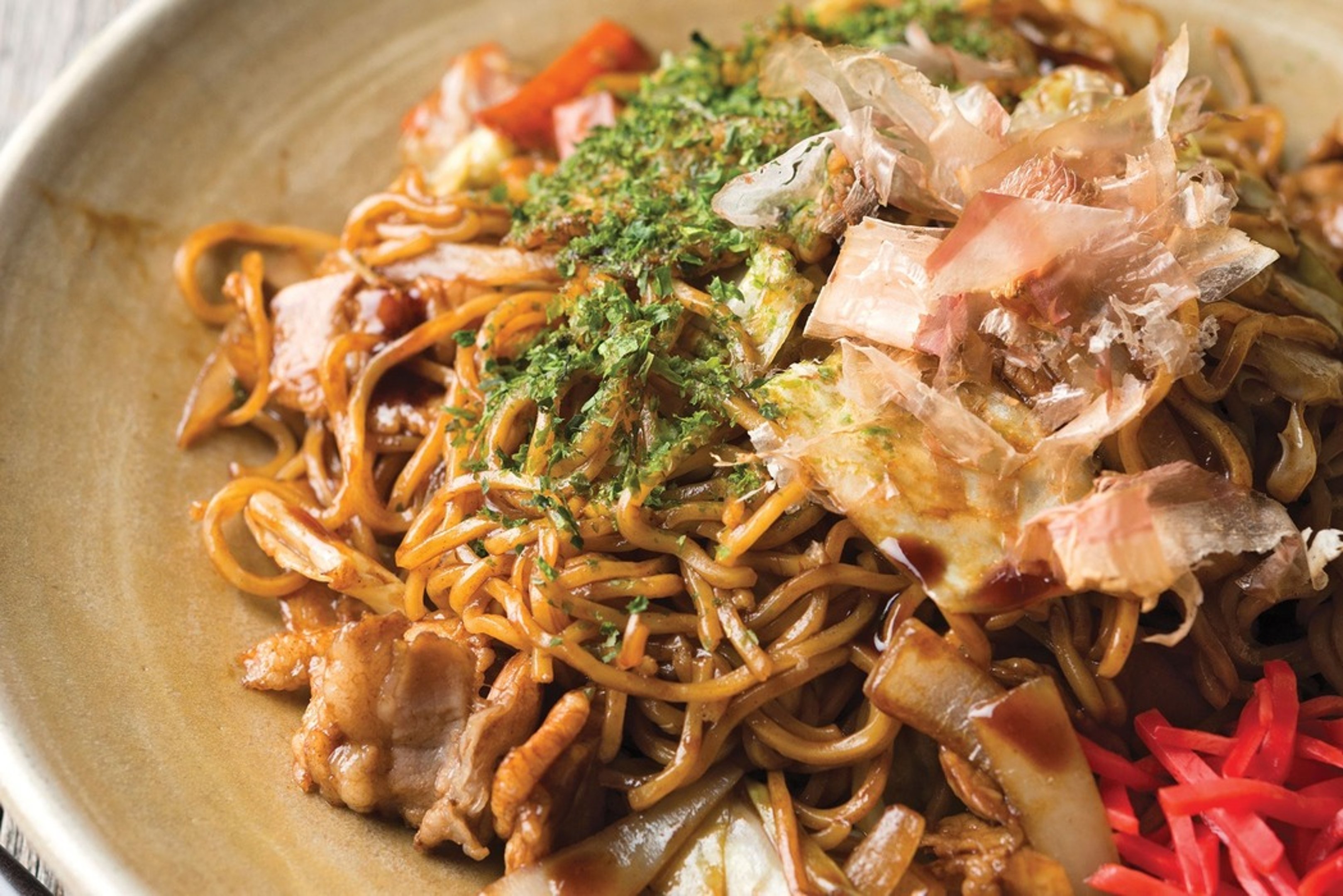 Yakisoba is among the must-try Japanese street foods in Tokyo