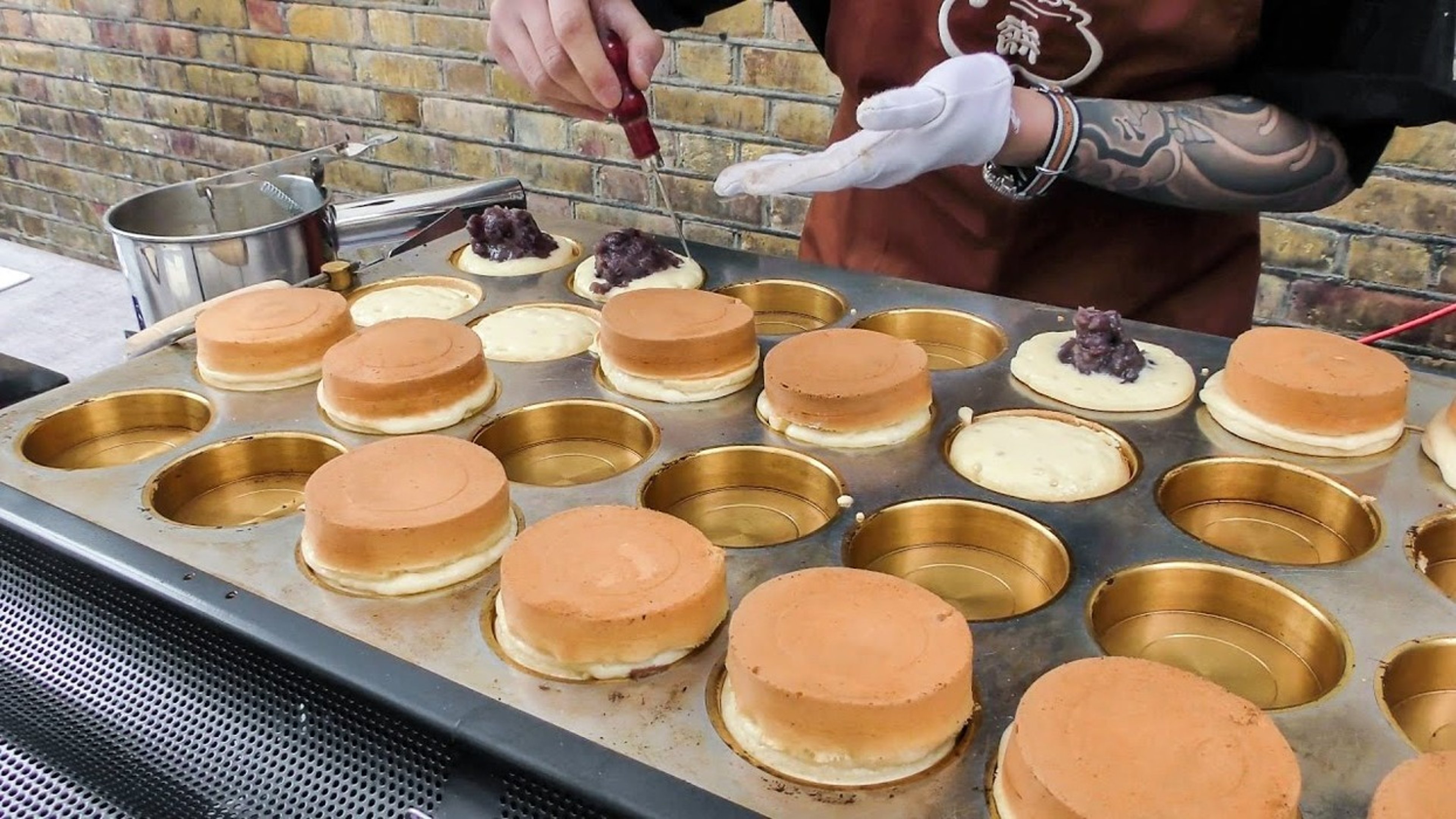 Imagawayaki is a sweet Japanese street food