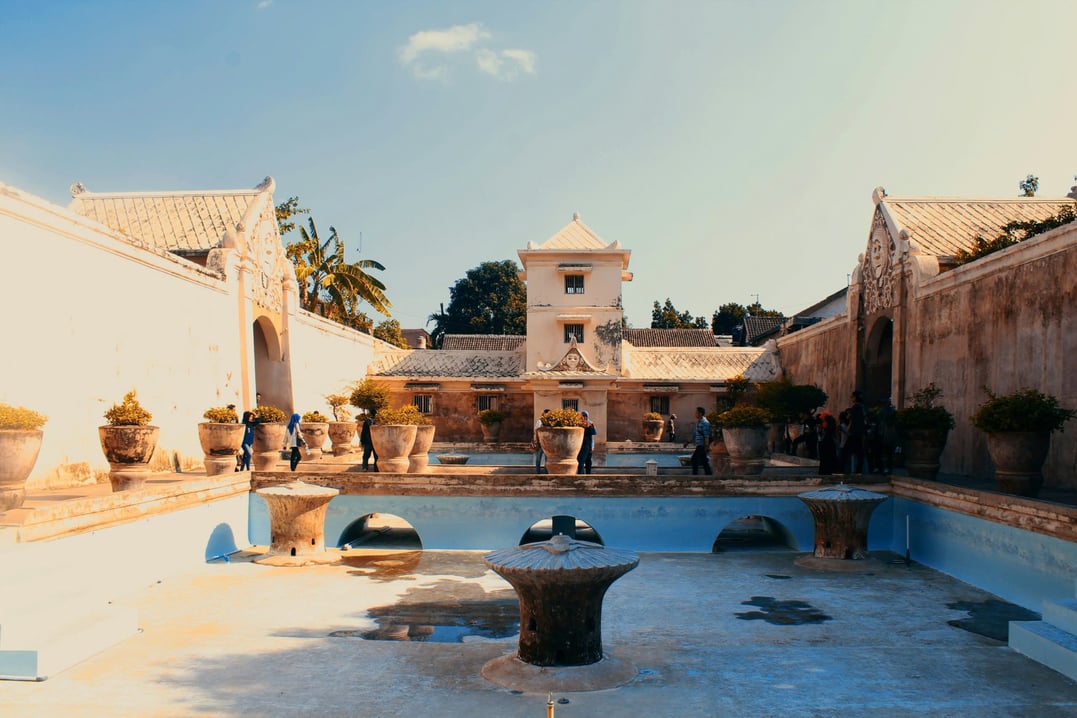 Adisutjipto Airport Transfers (JOG)