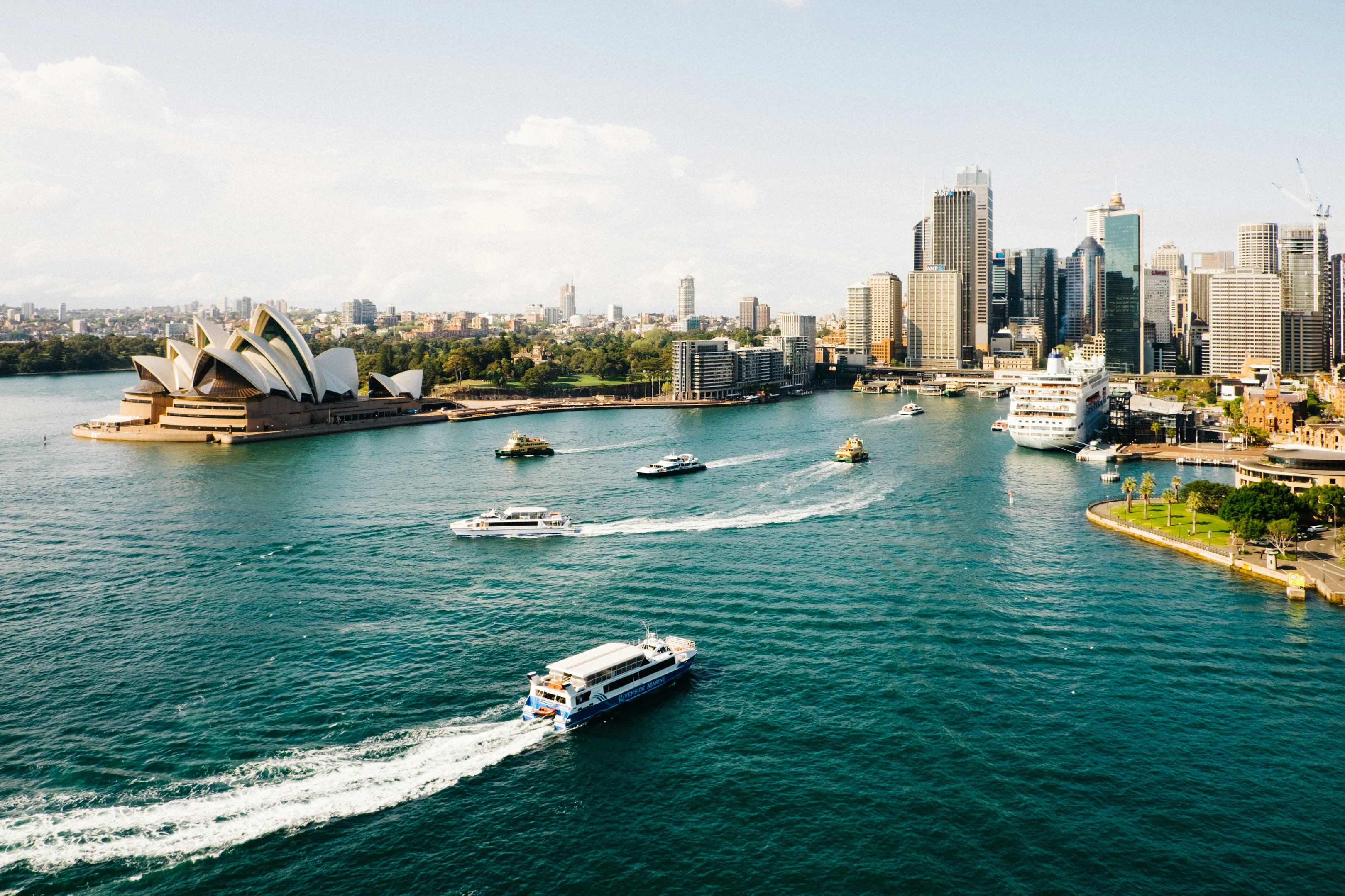 australia-travel-guide.jpg88bb3