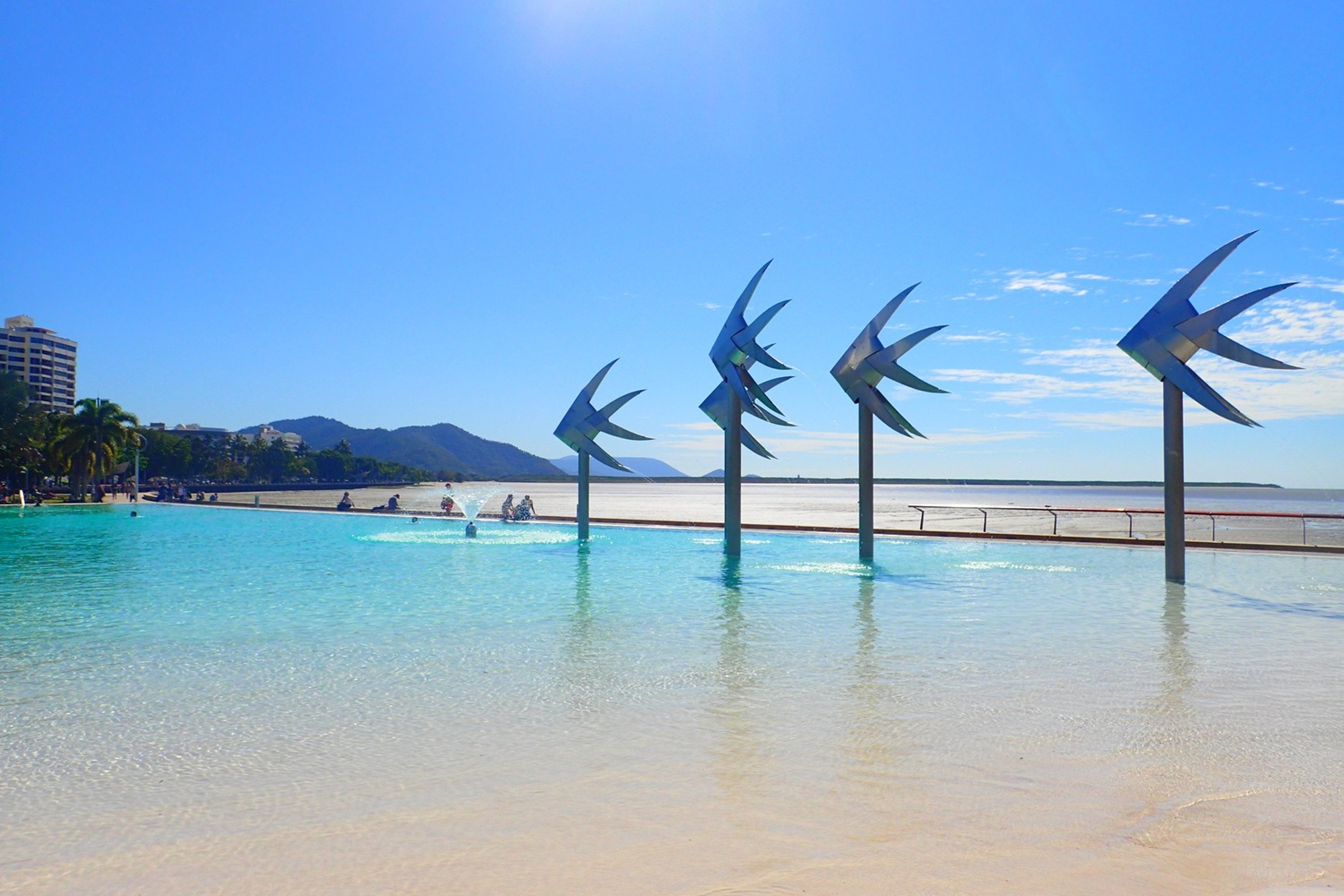 Cairns Airport Transfers (CNS)