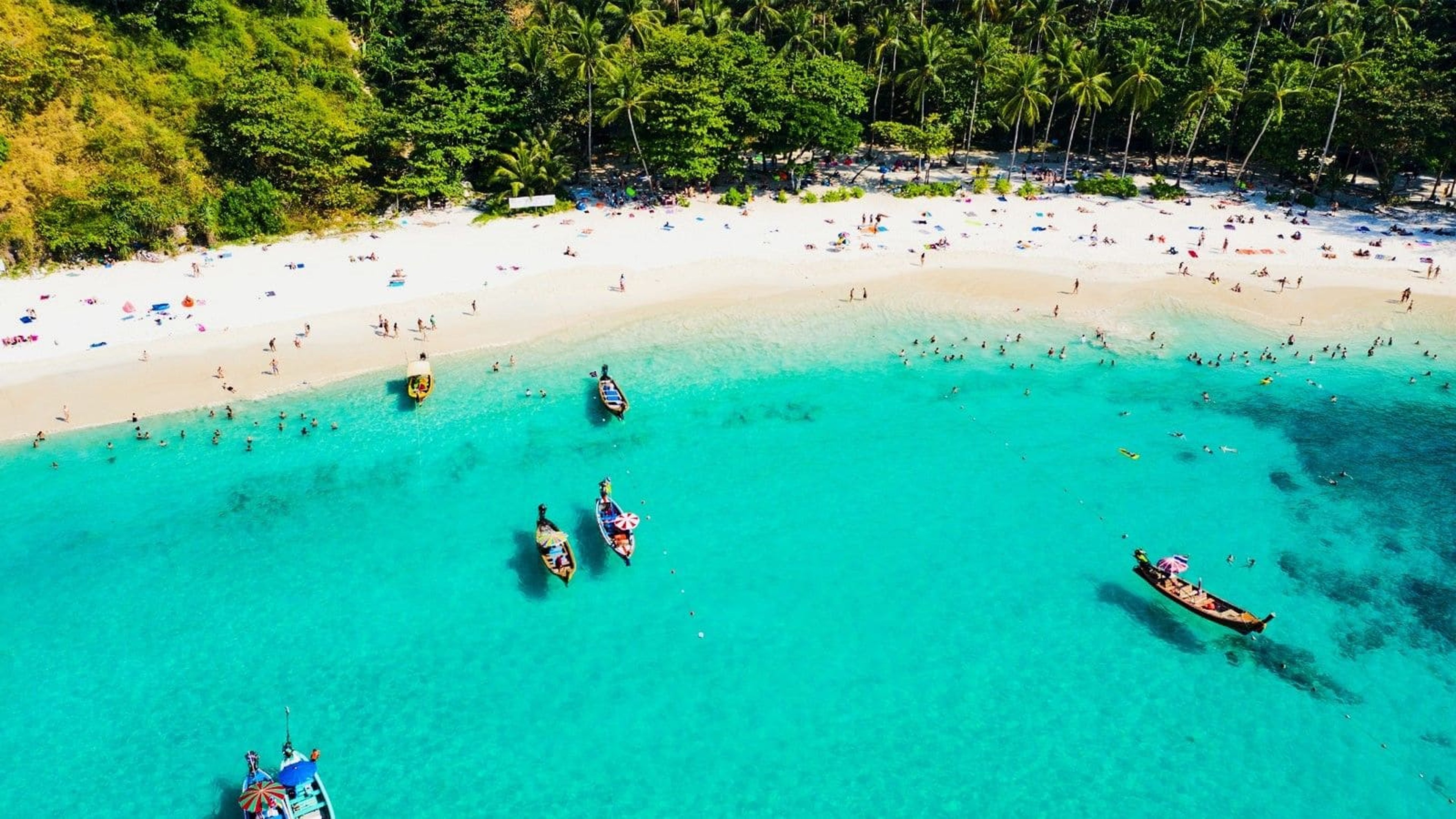 Bes things to do in Phuket - Explore pristine beaches