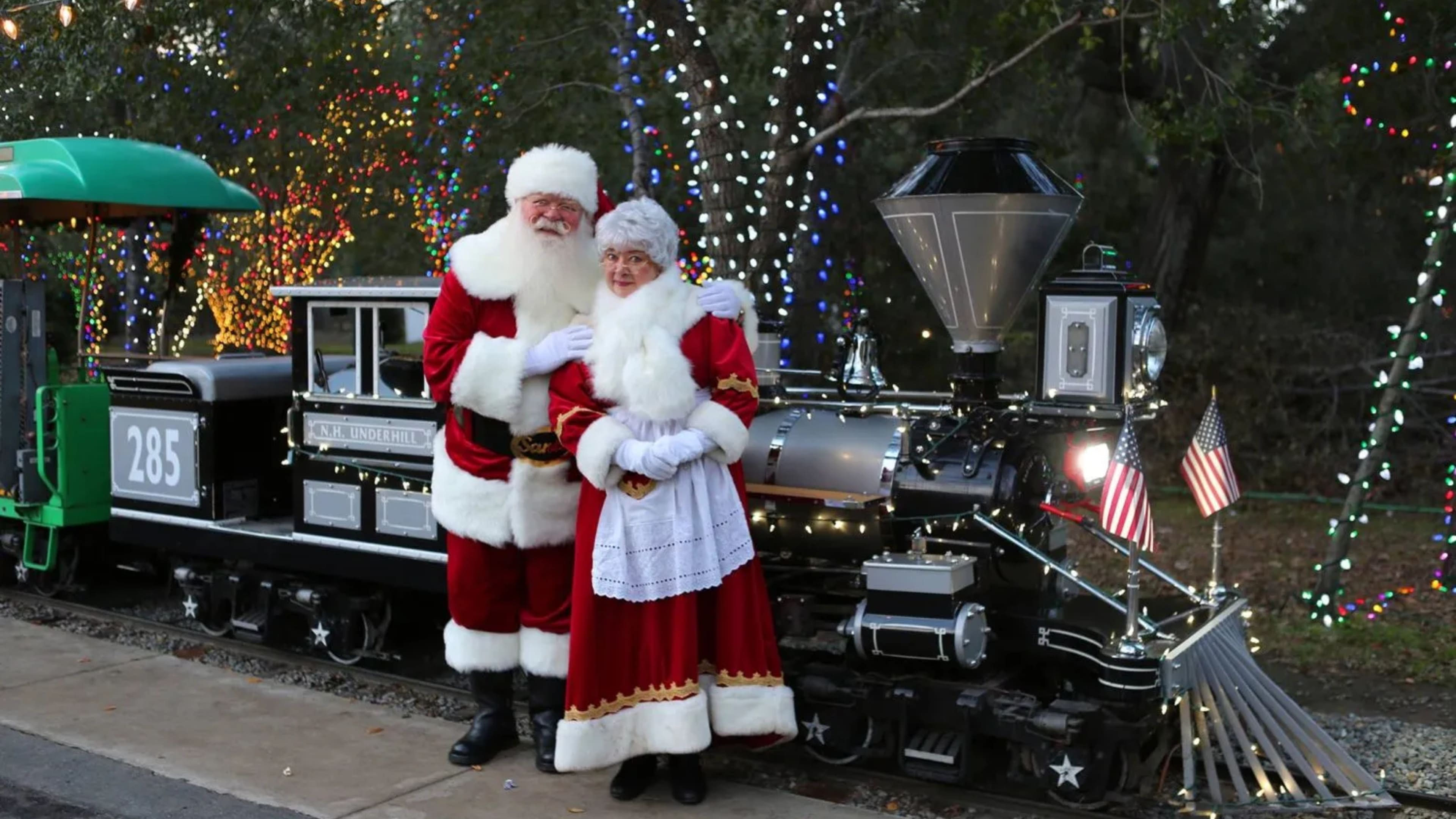 holiday events in san diego - santa train north pole