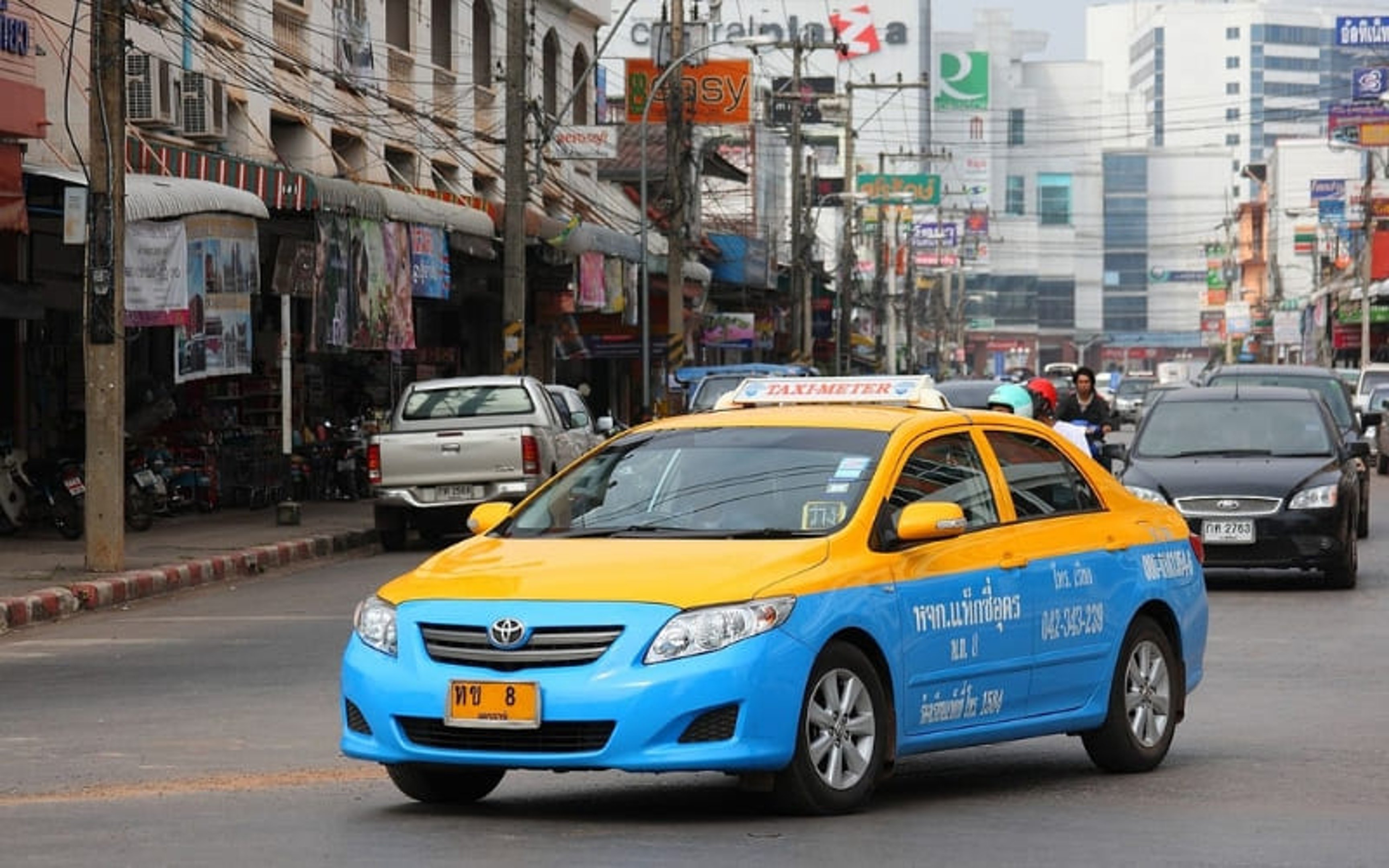 Getting to Pattaya From Bangkok by Taxi