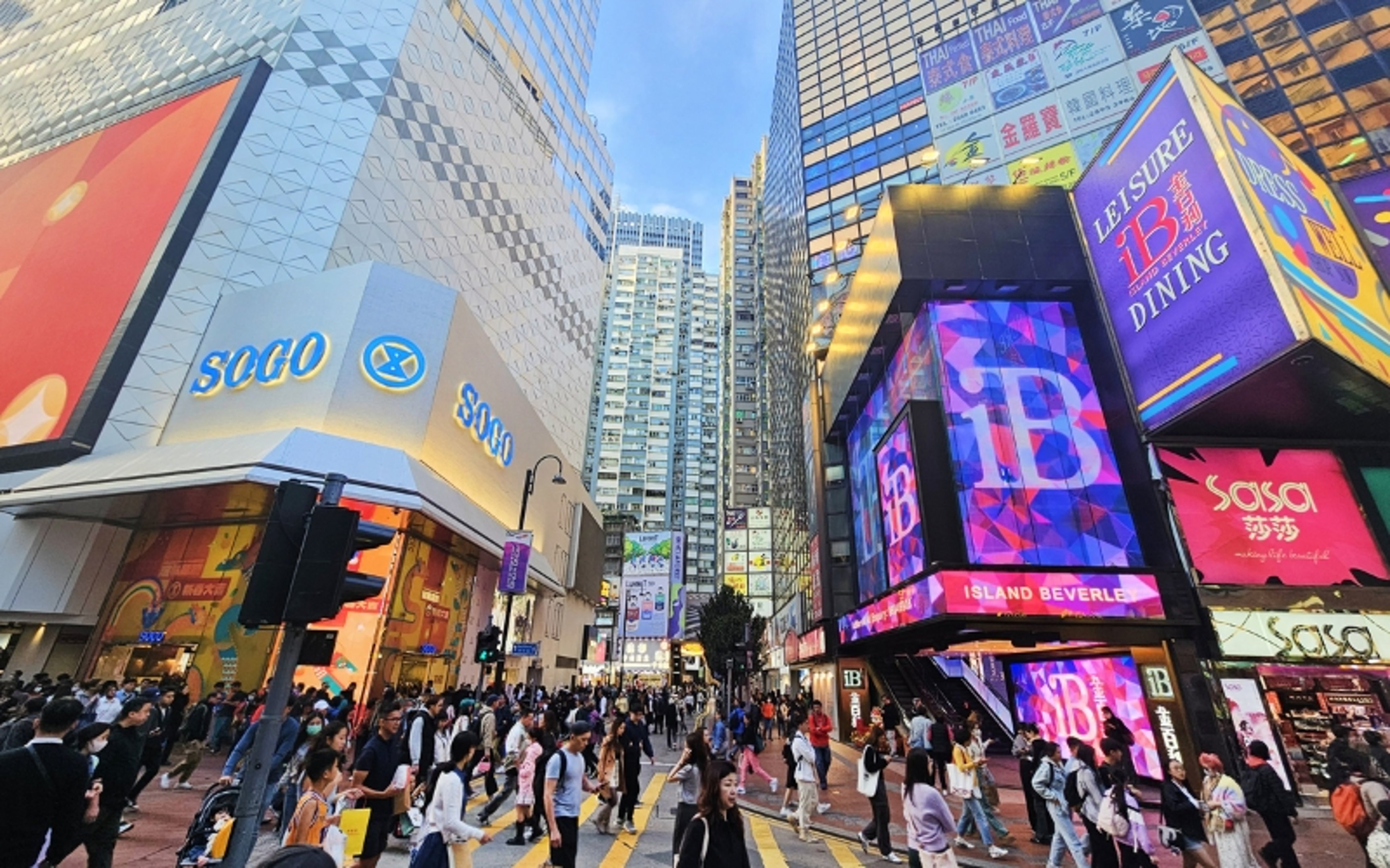 Causeway Bay is Where to Stay in Hong Kong for Dining