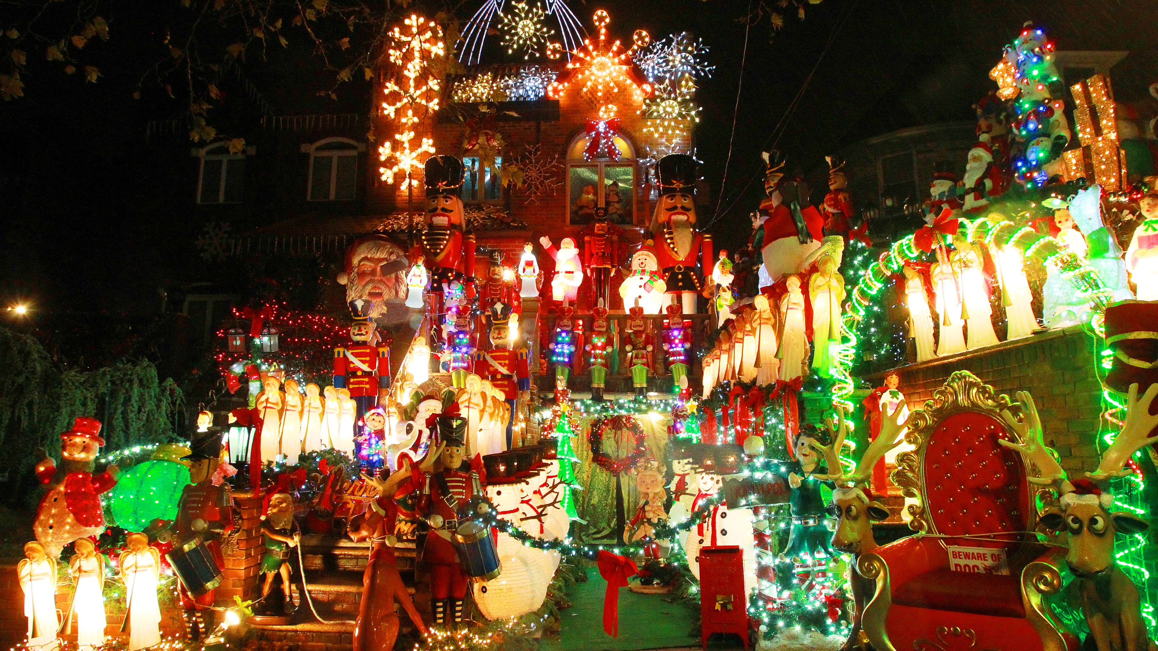 Christmas things to do in NYC with Kids - Dyker Heights Christmas Lights