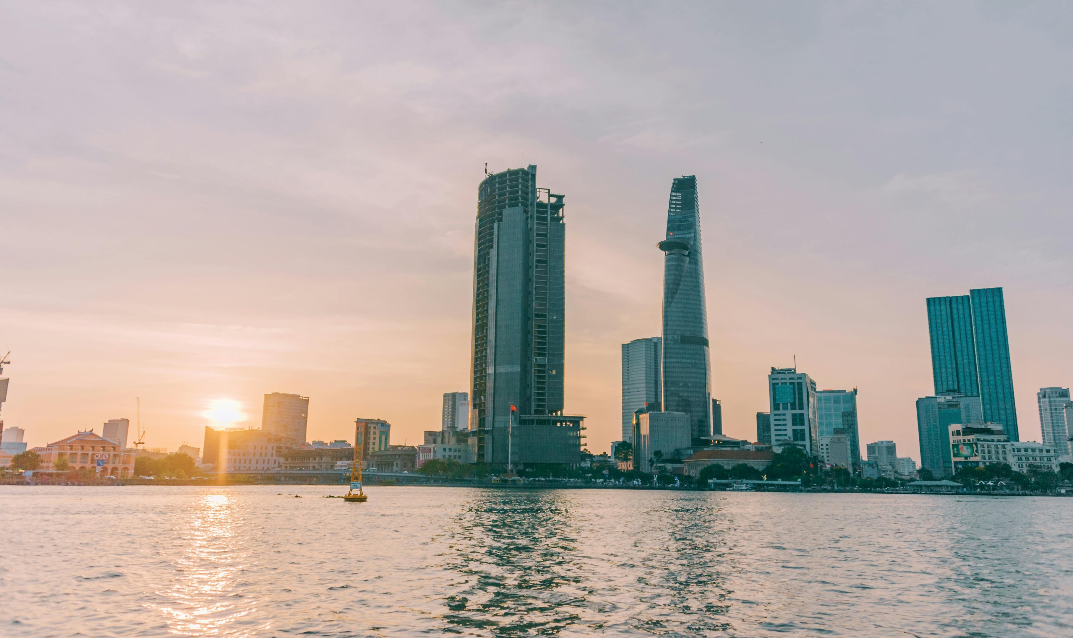 Tan Son Nhat International Airport Transfers