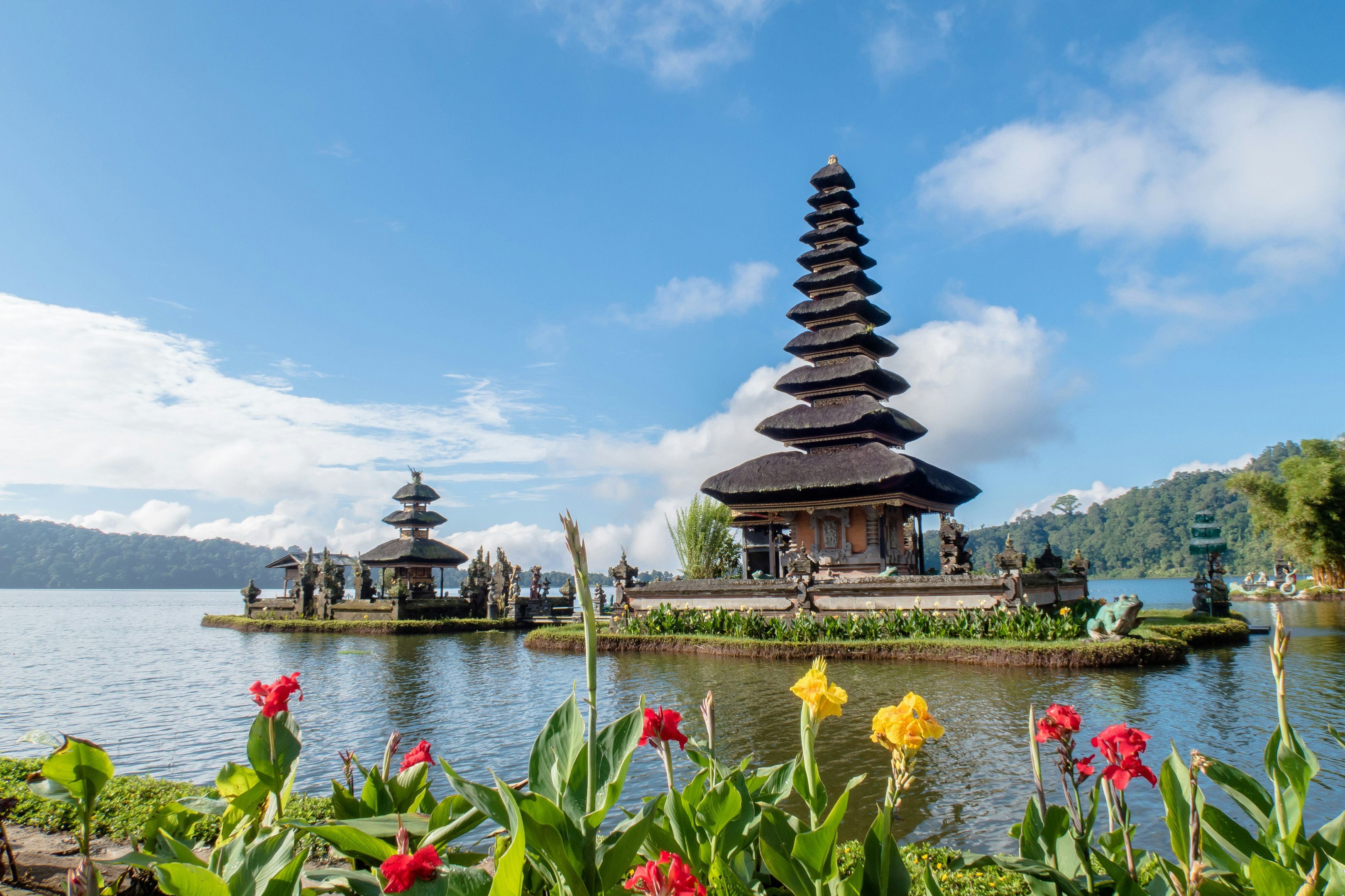 the-ultimate-indonesia-travel-guide.jpgaf4aae